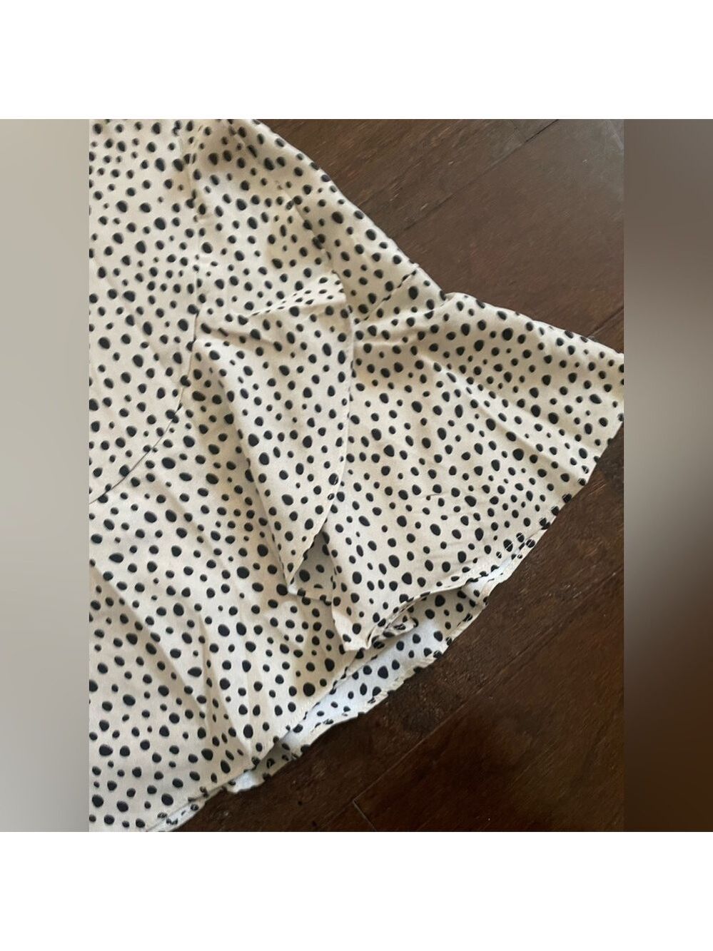 Francesca’s- polka dot mini cream/black size Small-EUC - Picture 3 of 9